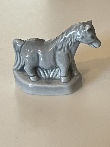 Wade england whimsies figurine - wade,