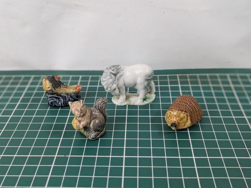 Mixed wade whimsie - wade, figures