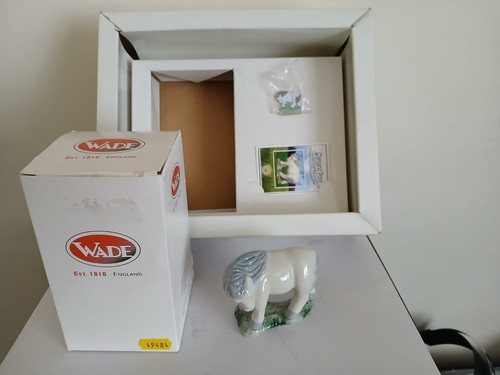 Wade collectors club - wade,
