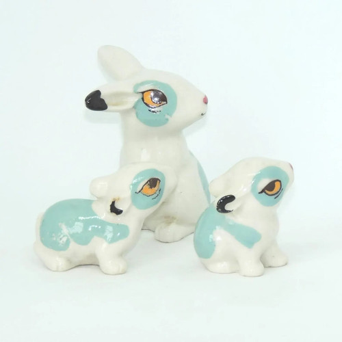 Wade happy family rabbits - happy,