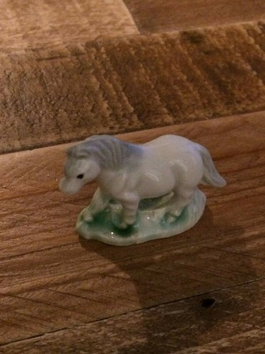 Wade whimsie pony - wade,