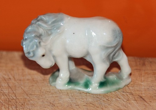 Wade 1st whimsies - , shetland